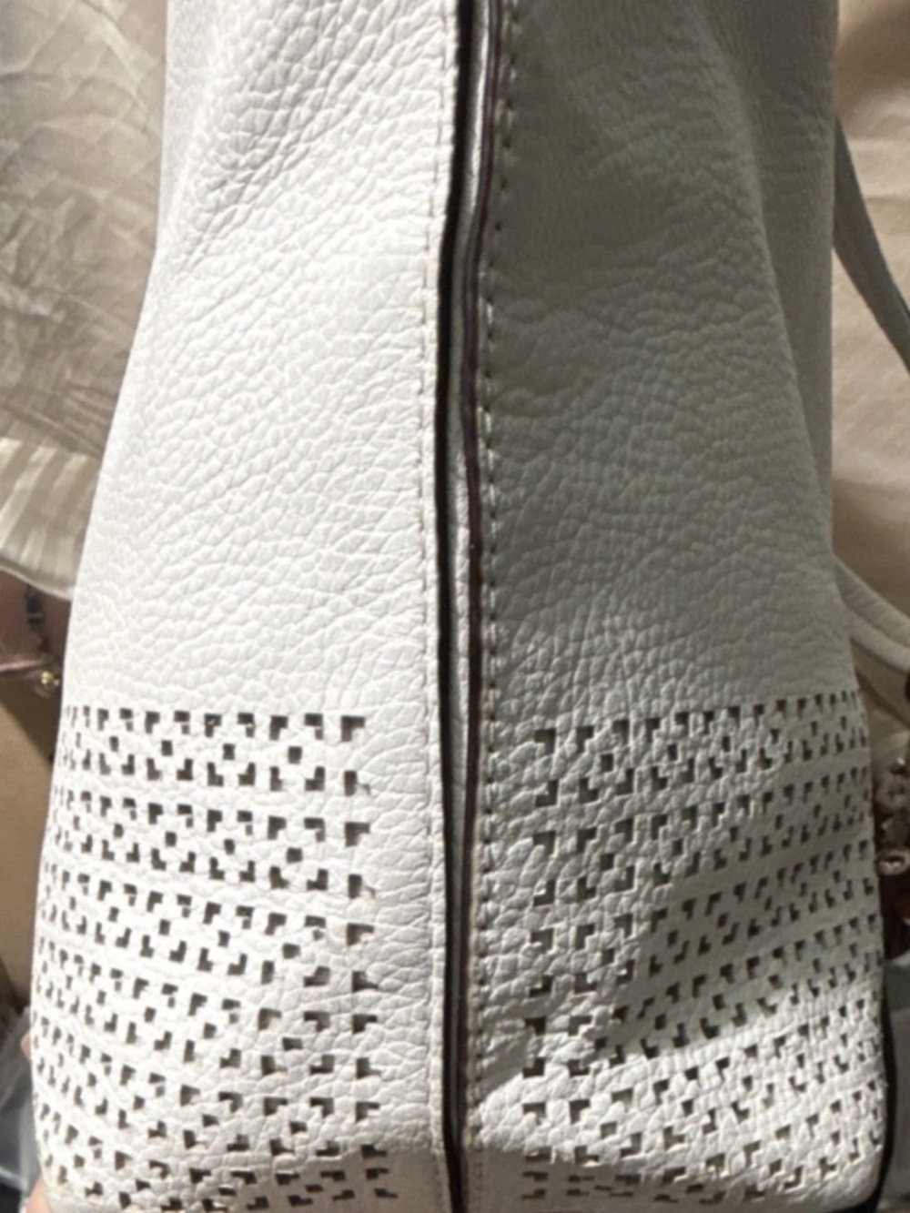 Kate Spade Tote - Picture 10 of 13